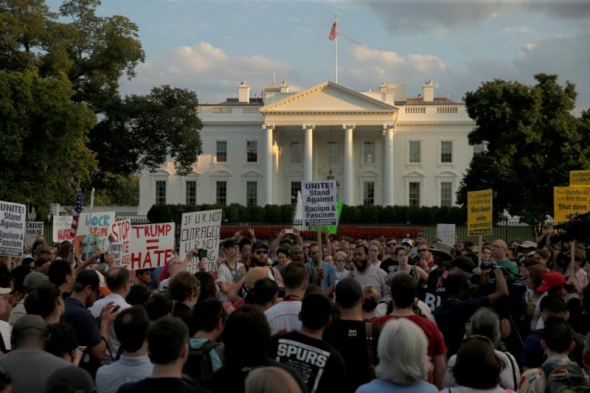 white-house-vigil-charlottesville.jpg