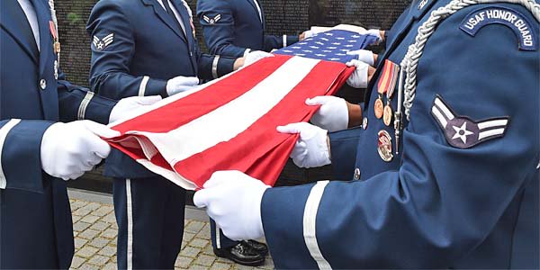 Flag-folding-USAF.jpg