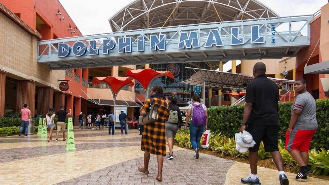 Dolphin_Mall.jpg