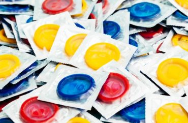 Screenshot-2017-11-2_UNC_teaches_students_the_21_steps_of_condom_usage_-_The_College_Fix.png