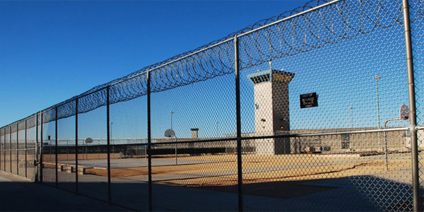 prison-Federal-Bureau-Prisons.jpg