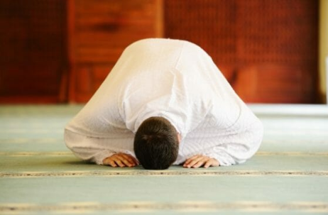 Screenshot-2018-5-9_Catholic_university_opens_sex-segregated_prayer_space_for_Muslim_students_-_The_College_Fix.png
